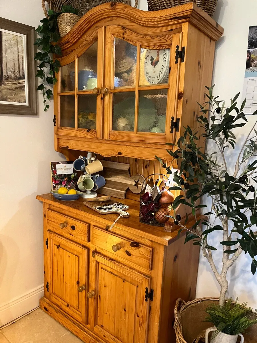 Dresser / storage unit / press / display cabinet - Image 3