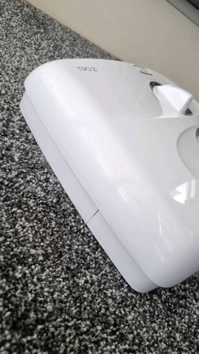 Triton T90z Electric Shower - Image 4