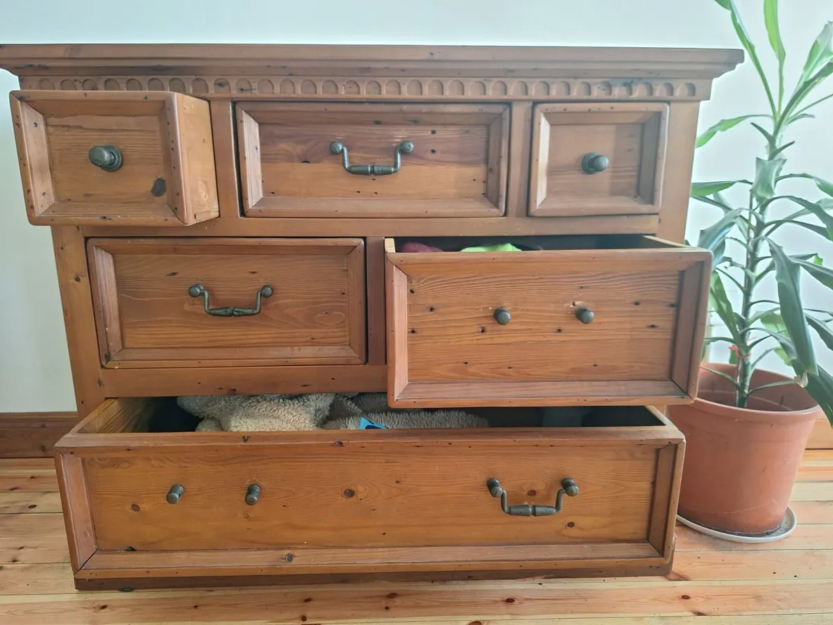 Chest of Drawers - Image 1