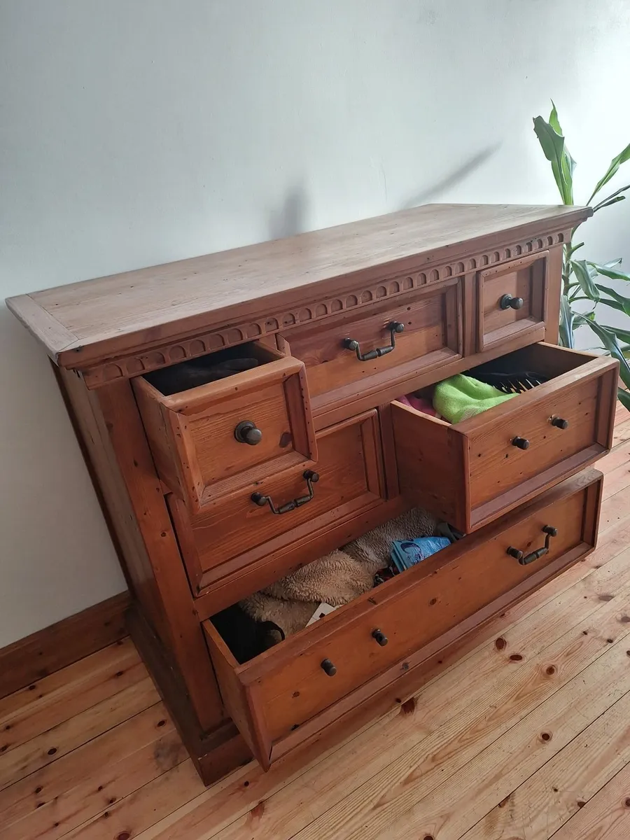 Chest of Drawers - Image 4
