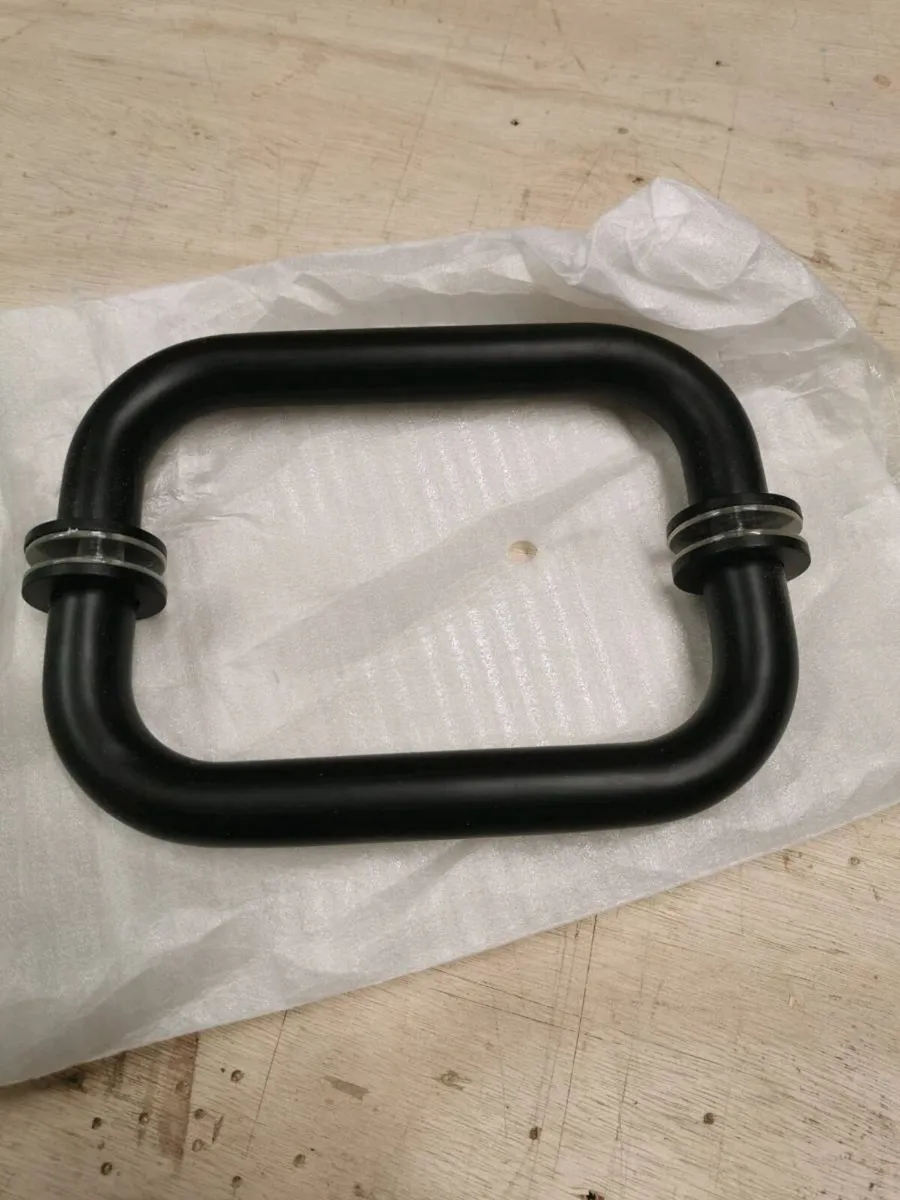 Glass shower door - Image 2