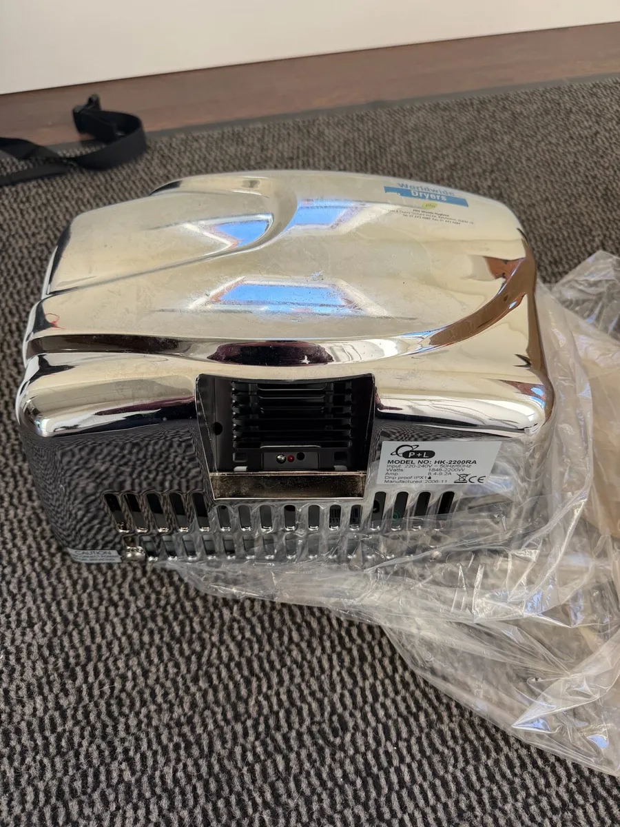 Wireless Hand dryer touch free - Image 2