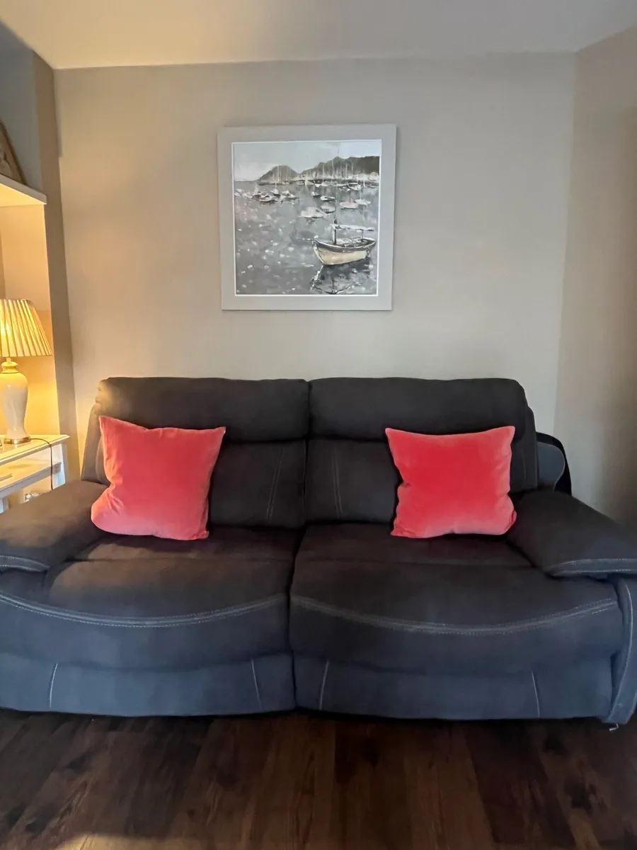 3 Seater Grey Power Recliner - Image 2