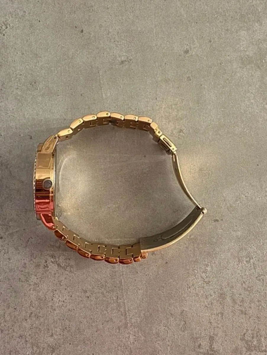 Guess Rose Gold Watch Barely Used - Image 3