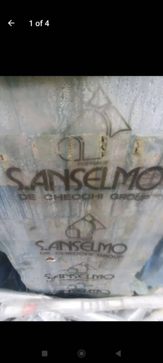 Clay bricks - Image 1