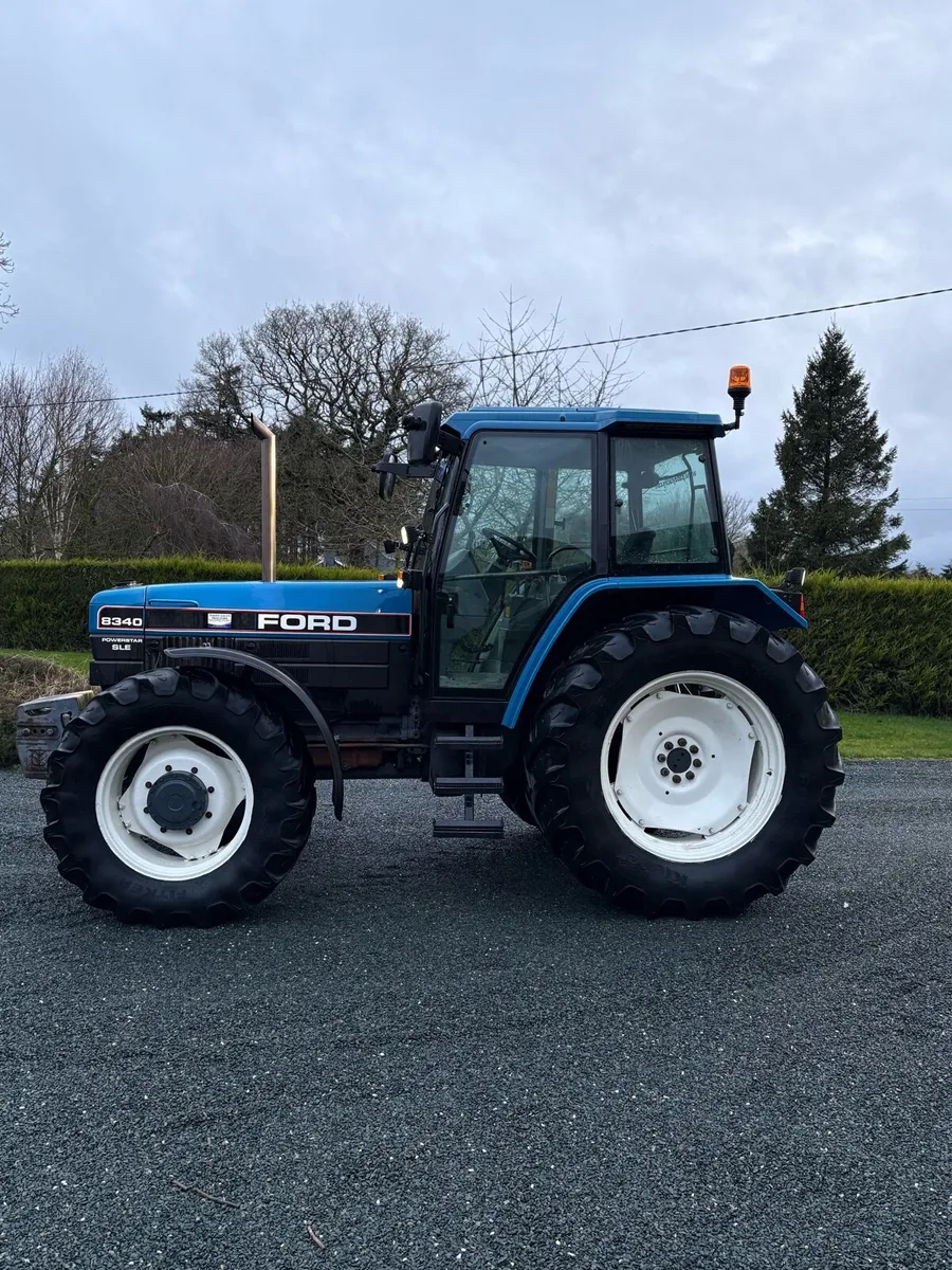Ford 8340 SLE - Image 2