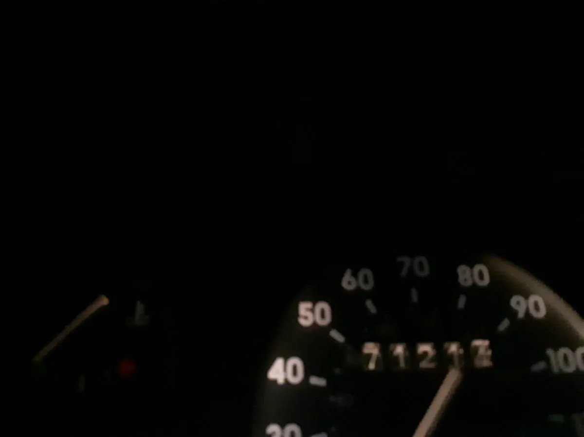 Opel corsa 1.2 lx saloon - Image 2