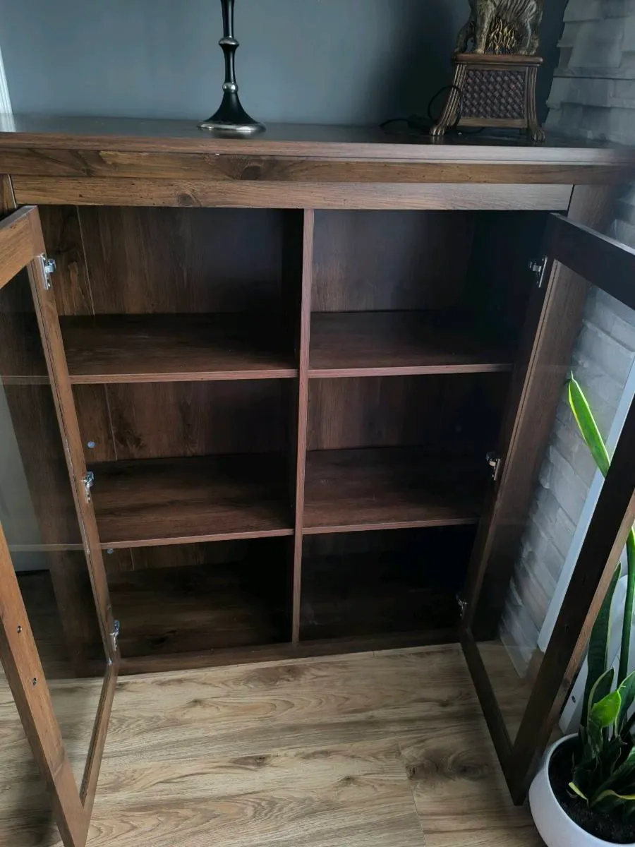 Living room cabinet - Image 3