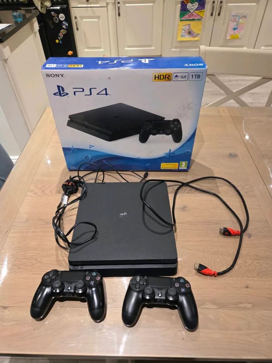 PlayStation 4 - Image 1
