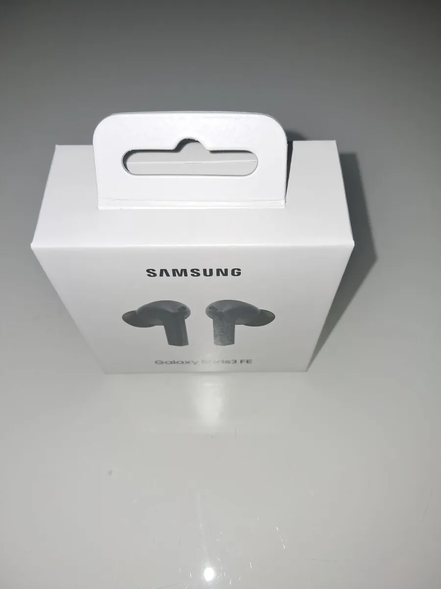 Samsung Galaxy Buds3 FE - Image 2
