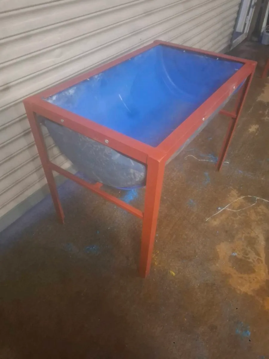 Feed trough - Image 4