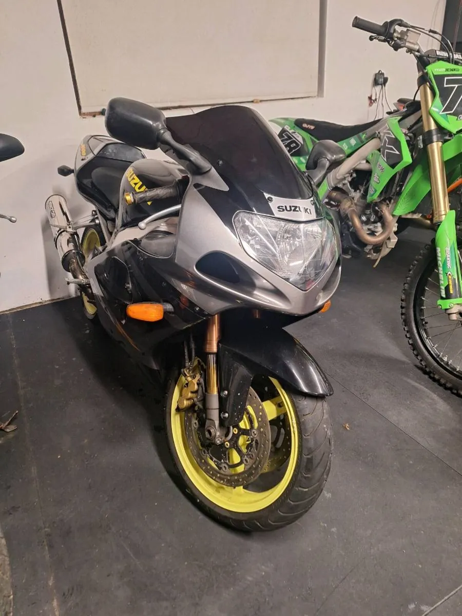 Gsxr 1000 k1 - Image 3