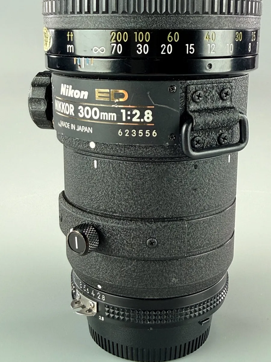 Nikon AI-S Nikkor 300mm f/2.8 ED manual focus lens - Image 4