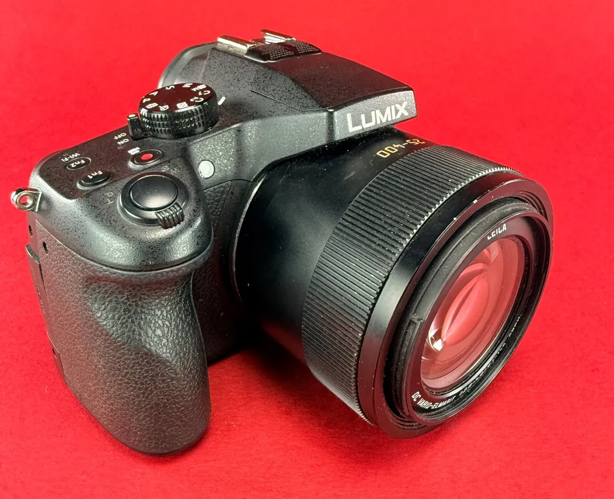 Panasonic Lumix DMC-FZ1000 (repair/parts) - Image 3