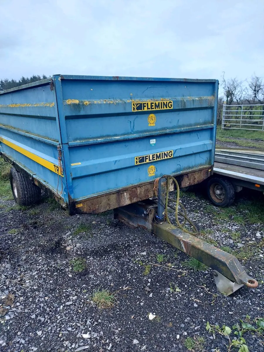 Tipping trailer - Image 3