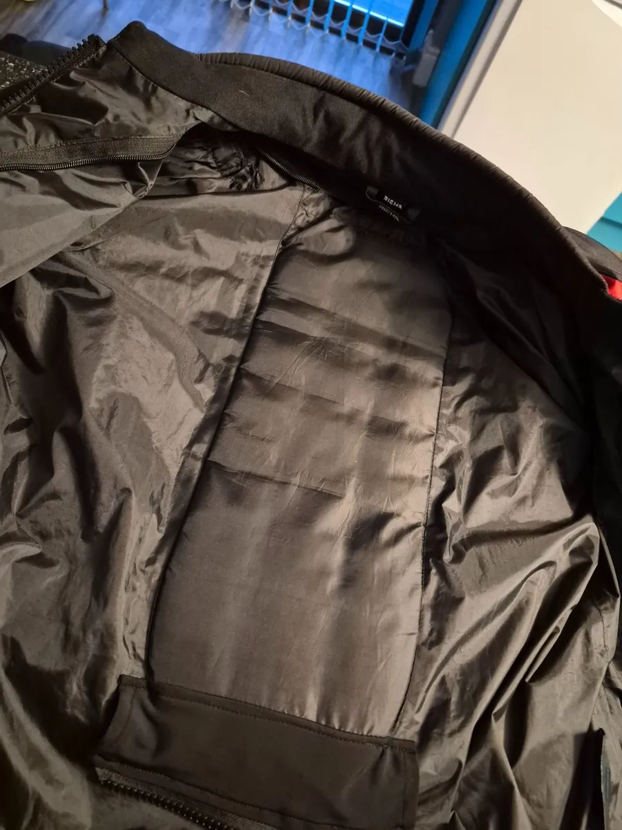 Richa Sports Touring motorcycle jacket - Image 4