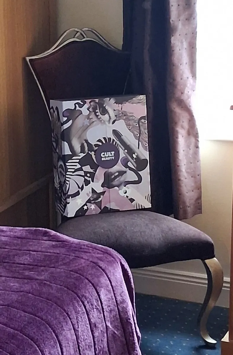 Black & Silver High Wing Back Decorative Bedroom C - Image 2