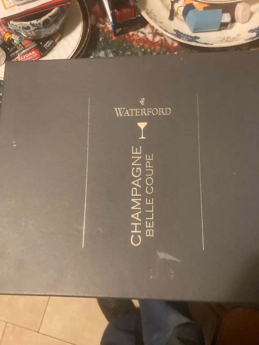 Waterford champagne glasses free postage - Image 1