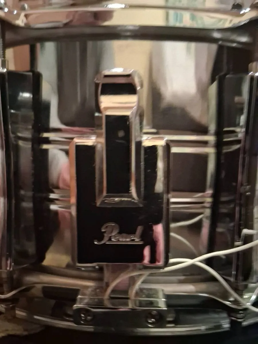 Pearl world series snare drum - Image 2