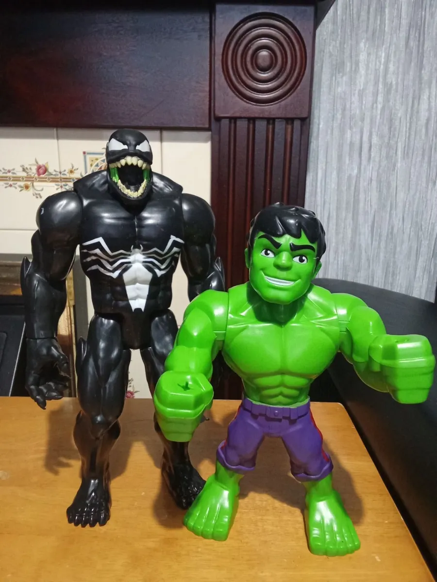 Marvel avengers large action figures - Image 1