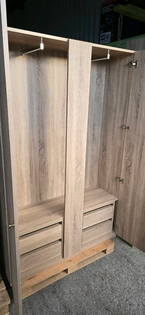 Wardrobes - Image 2