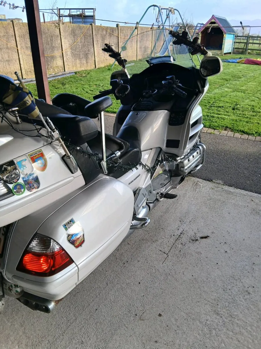 Honda Goldwing - Image 4