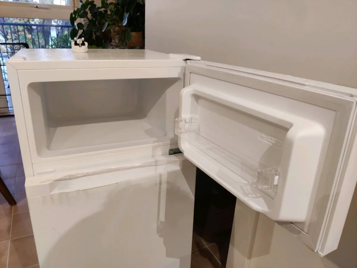 Fridge + Freezer (under counter) - Image 2