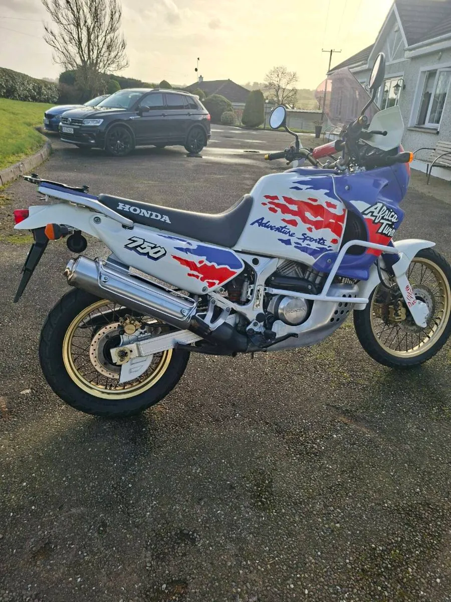 Honda XRV africa twin 750 - Image 1