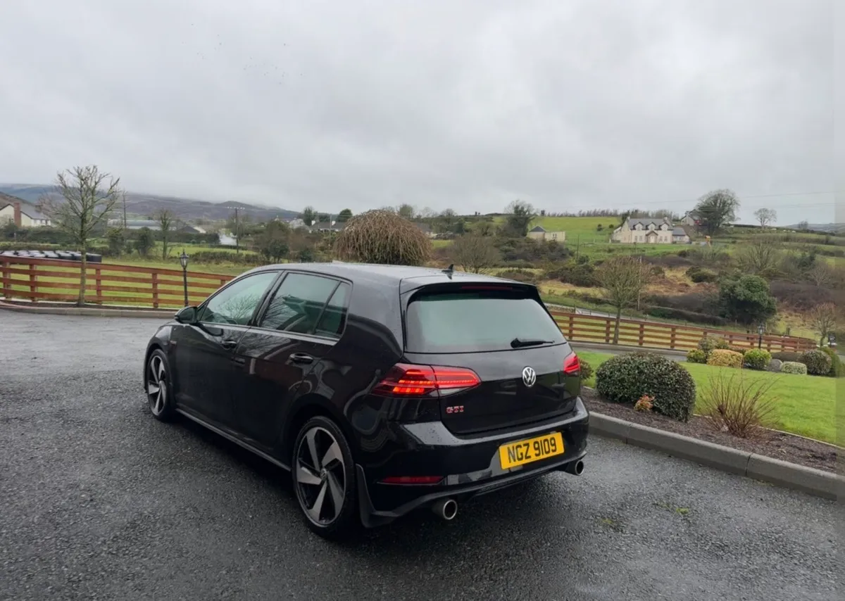 2019 Volkswagen Golf GTI performance - Image 2