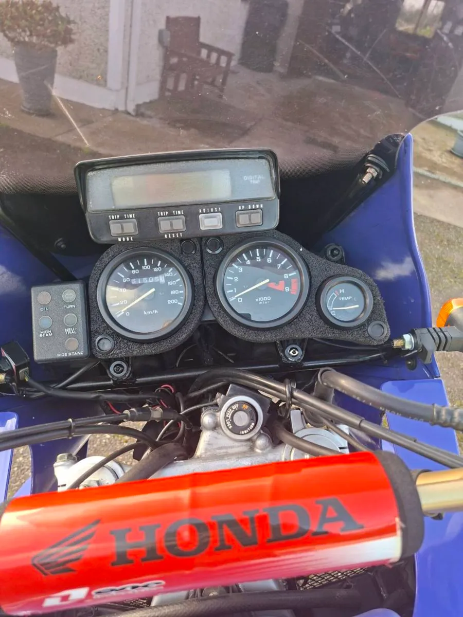 Honda XRV africa twin 750 - Image 4