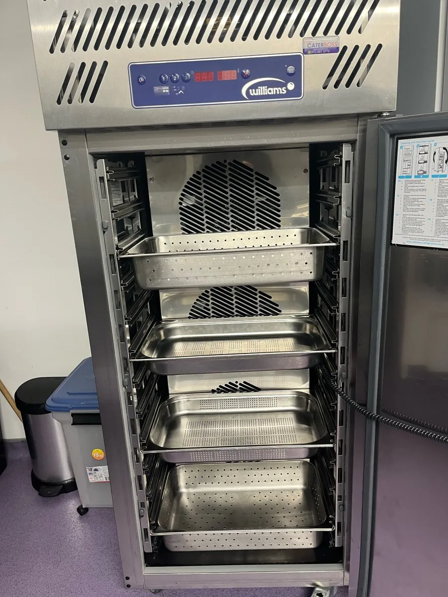 CATERING EQUIPMENT - Image 2