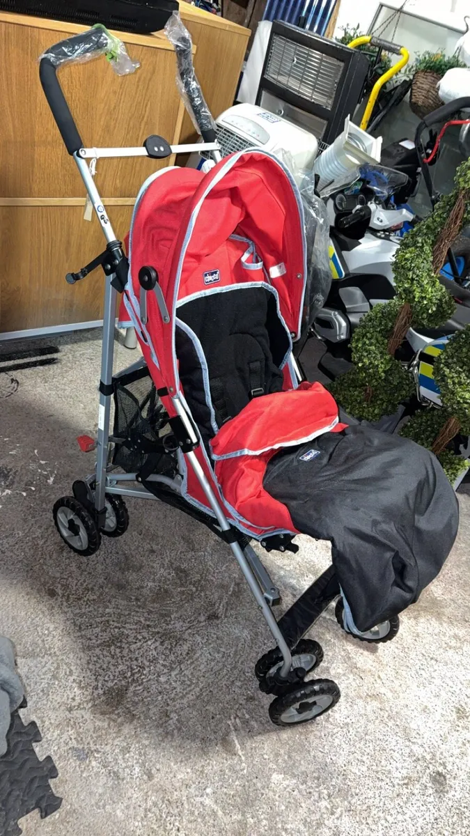 Strollers - Image 1