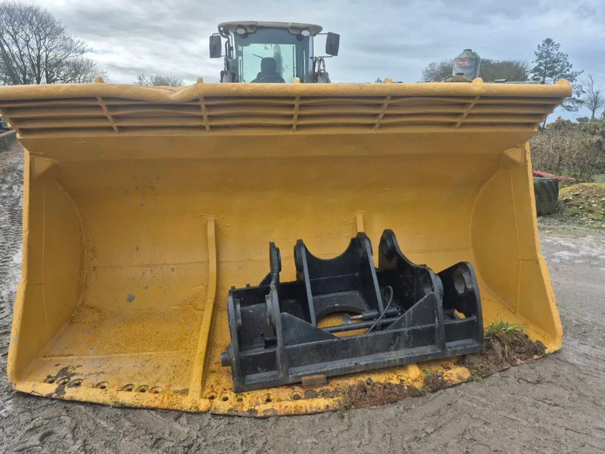 Quarry bucket - Image 1