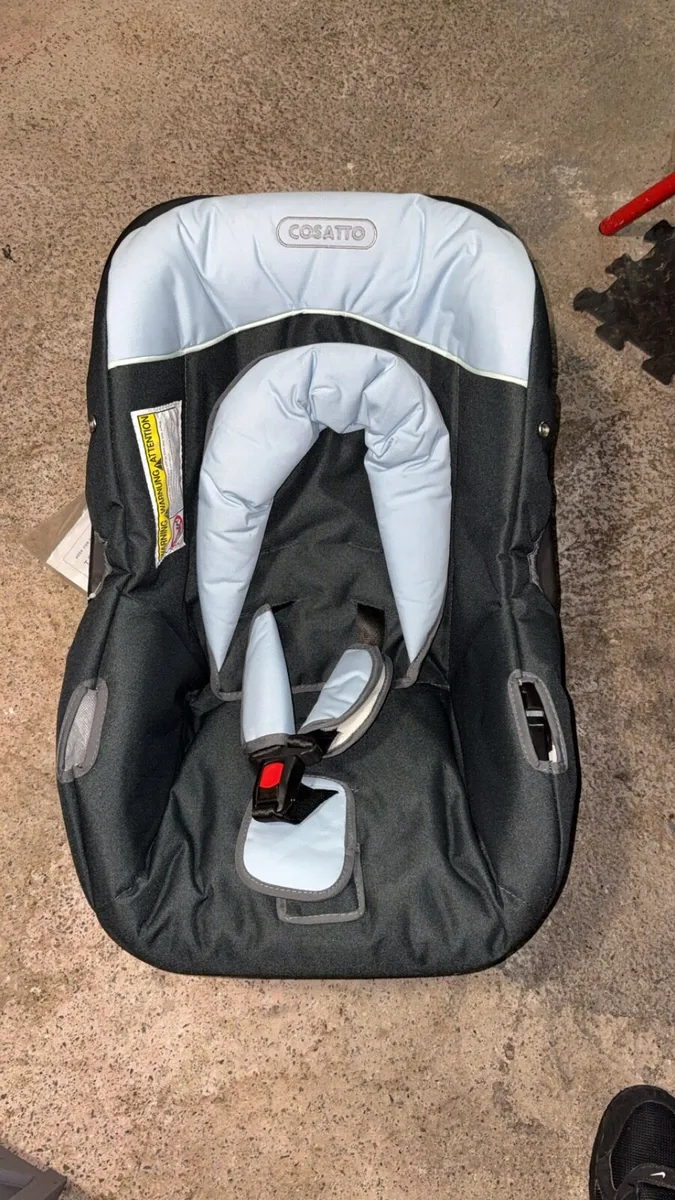 Car seat - Image 1