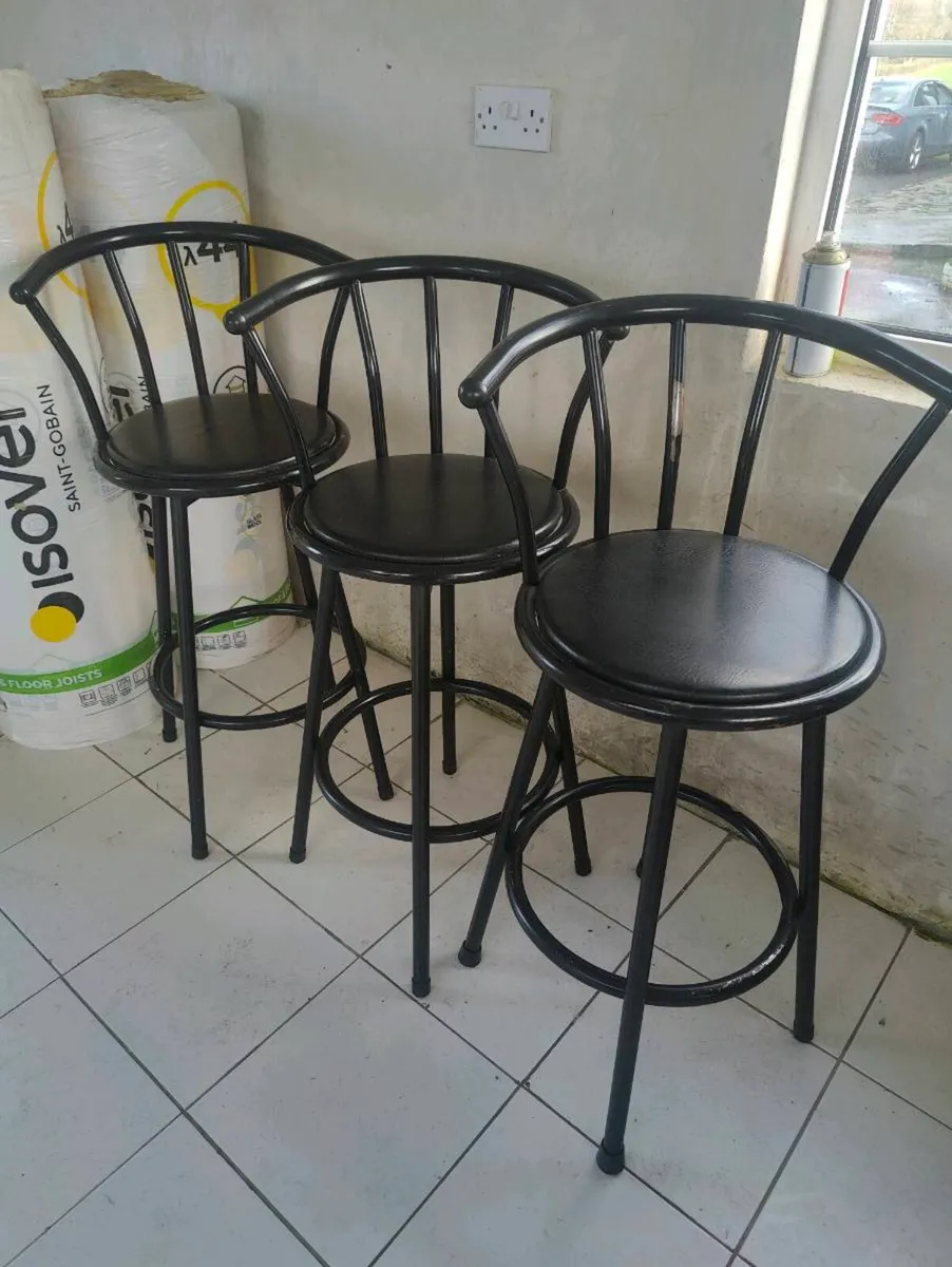 Black high stool swivel chairs - Image 1