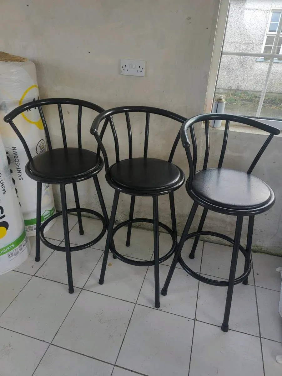 Black high stool swivel chairs - Image 3