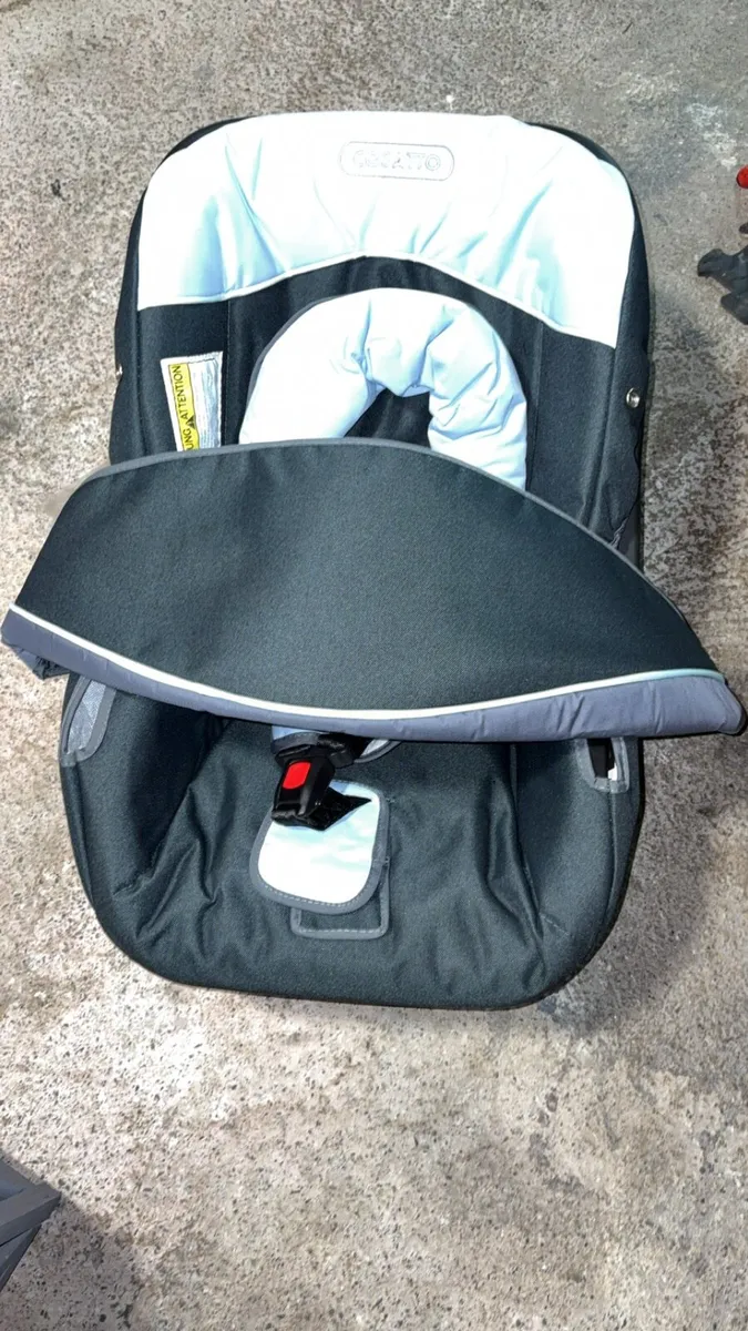 Car seat - Image 2