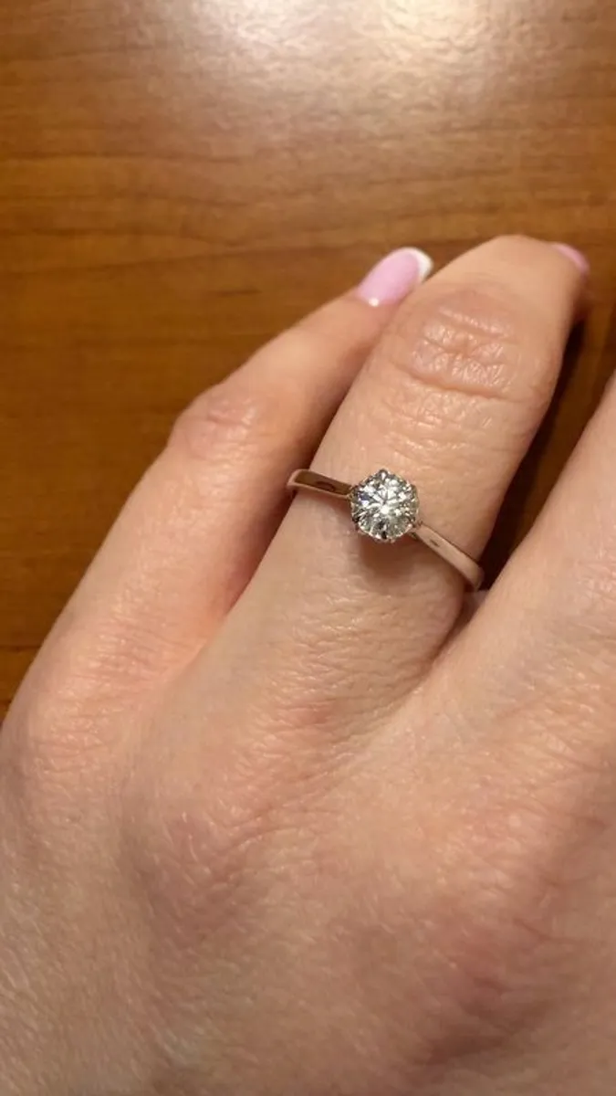 white gold 585 ring with diamond 0.23ct - Image 3