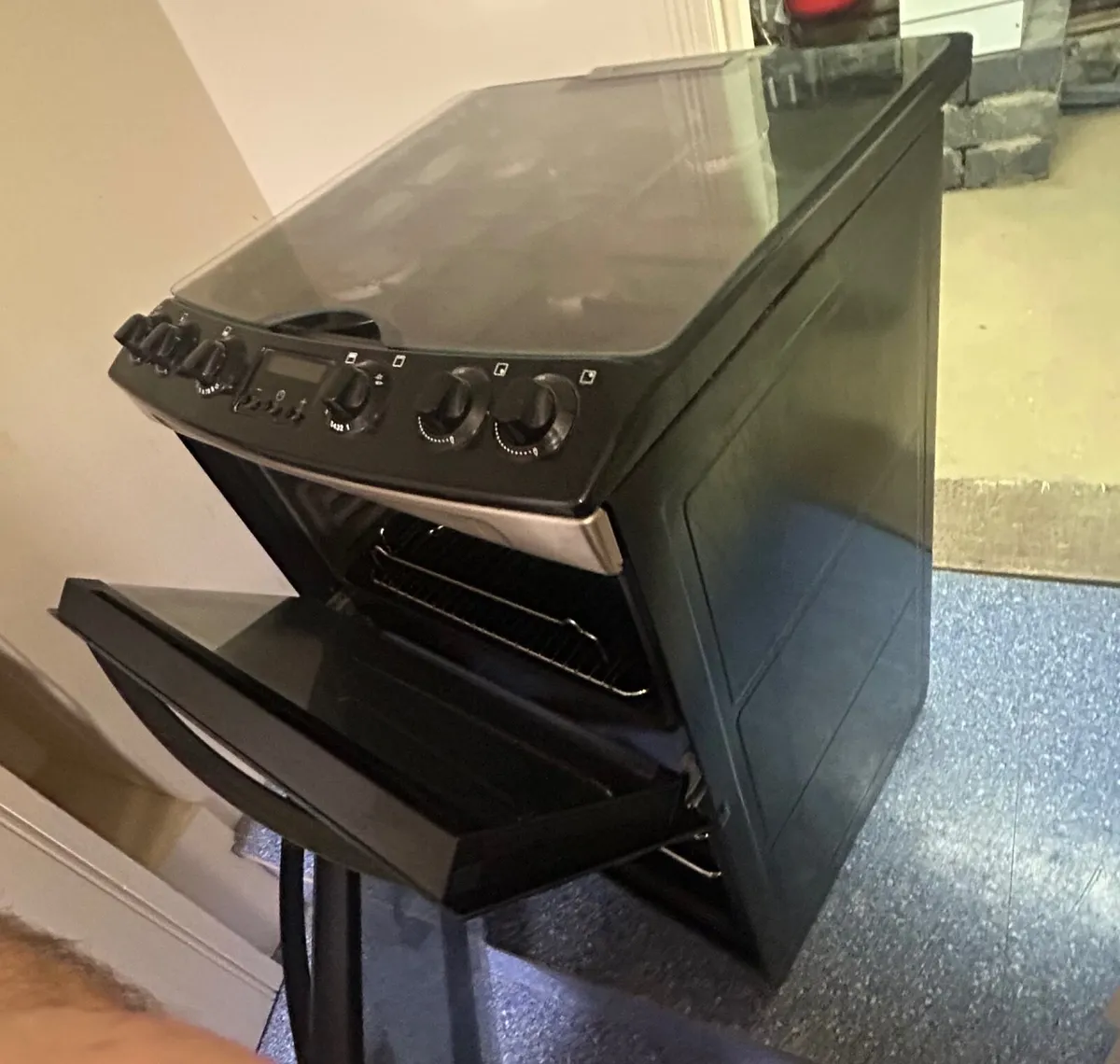 Zanussi 60cm Gas cooker - Image 3