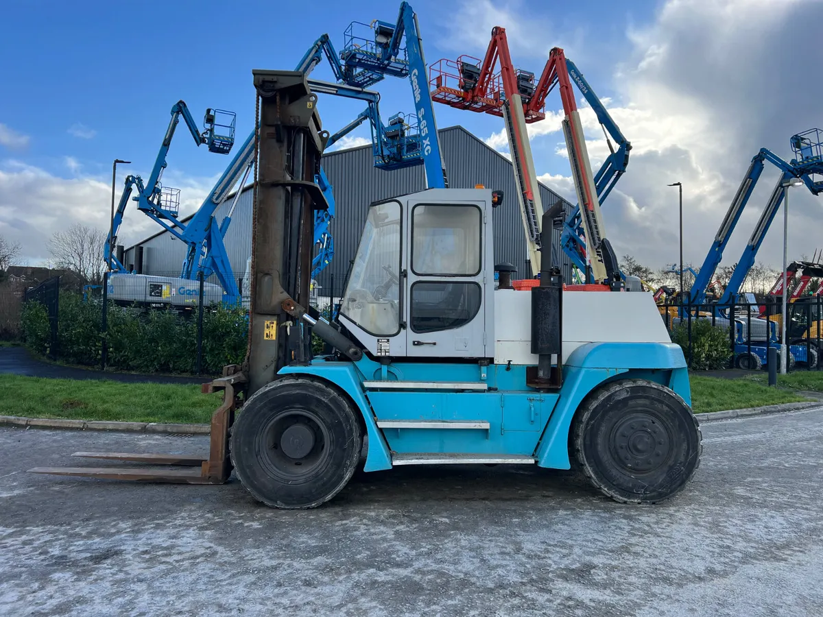SMV 10 Ton Forklift - Image 2