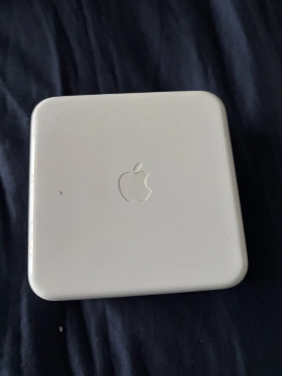 Apple Series 2 Limited Edition Ceramic Face - Image 2