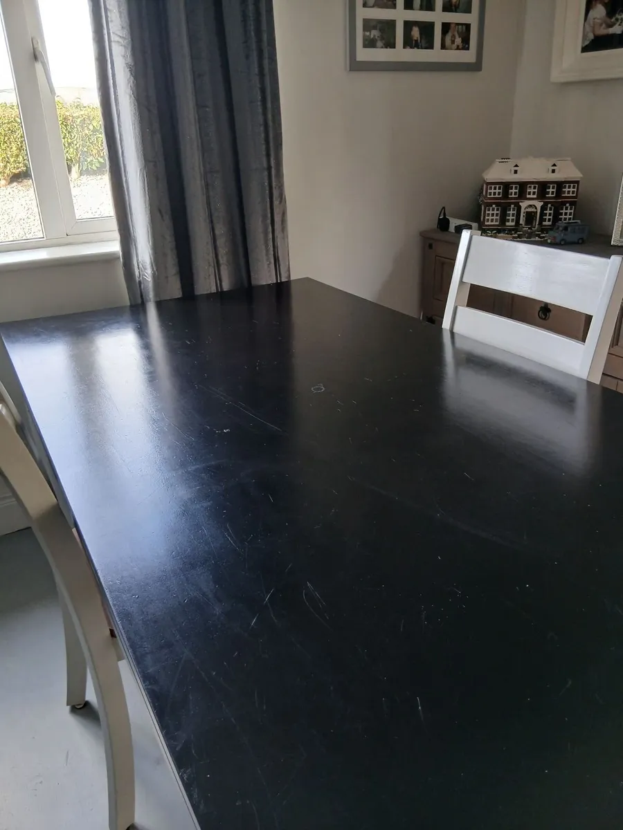 Dining room table - Image 3