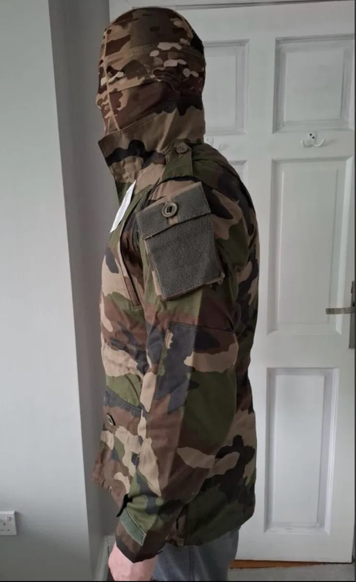 Army Surplus Camouflage Jacket New size L - Image 3