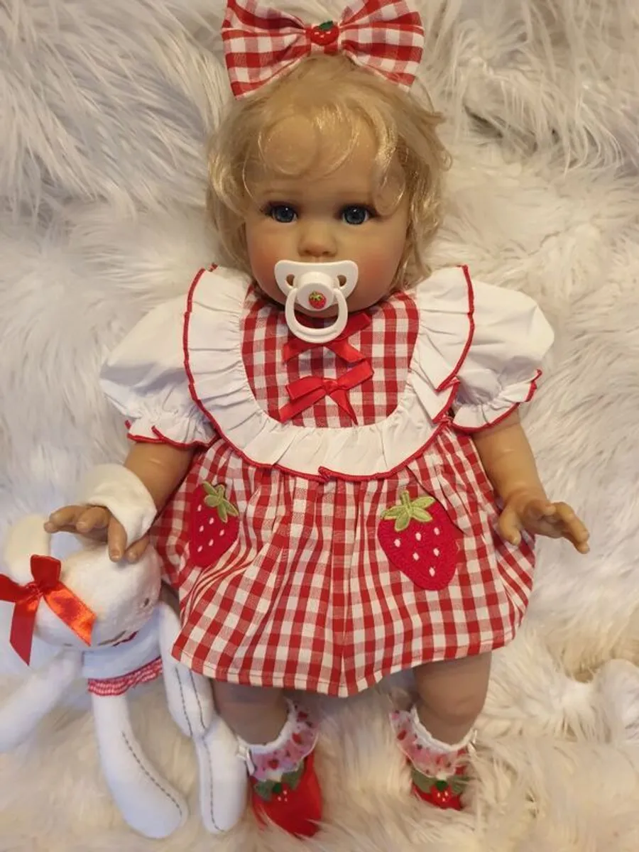 Reborns By Laura.  Stunning 23inch, 7lb Reborn Doll.  Welcome To View - Image 2