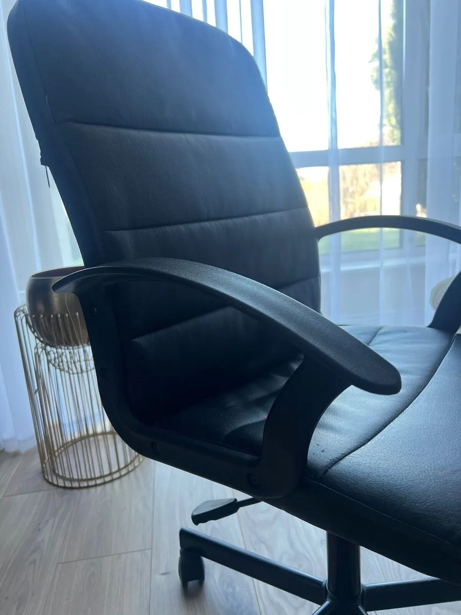 Office chair for sale - Image 1