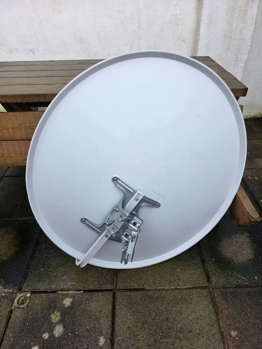100 cm Satellite Dish-Bargain !!! - Image 2