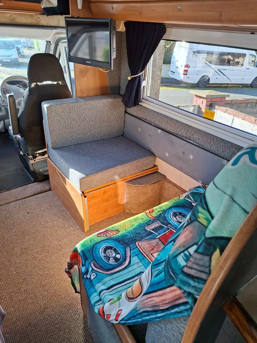 CAMPERVAN - Image 4