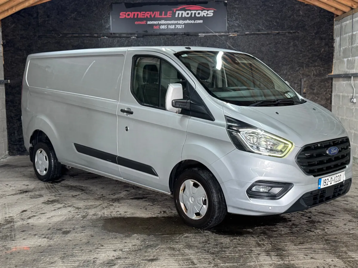 FORD TRANSIT CUSTOM 2.0L LWB  2019 - Image 1