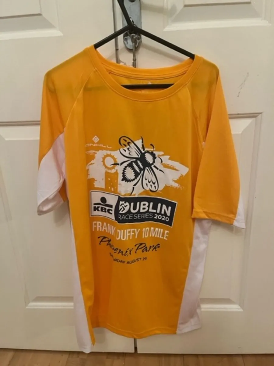 Runner's T-Shirts (x4) - Image 3