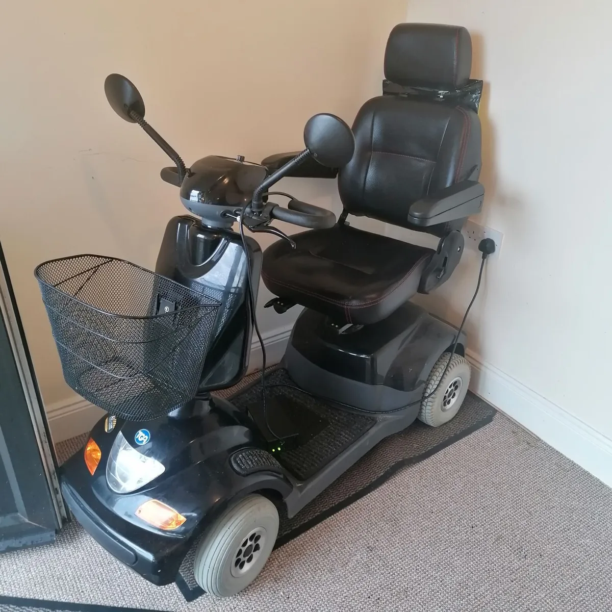 Mobility scooter